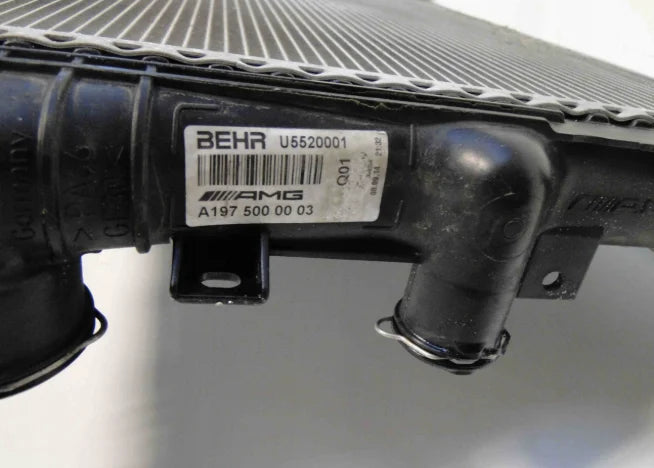Baimi Factory High Quality Water Cooled Radiator for Mercedes CLS OE A1975000003
