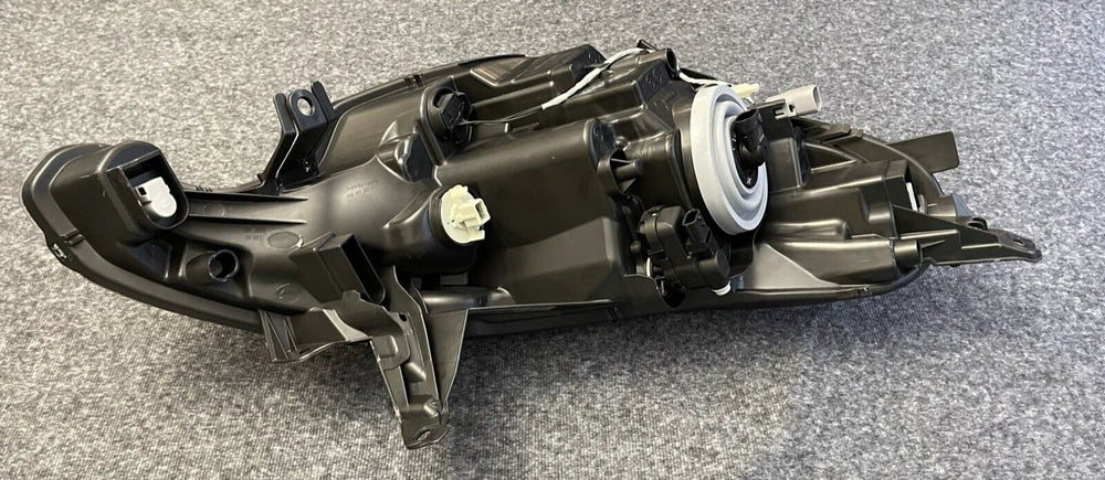 Peugeot 108 Genuine Headlight 2014-22 Headlamp Left Passenger Side serial number B000863980