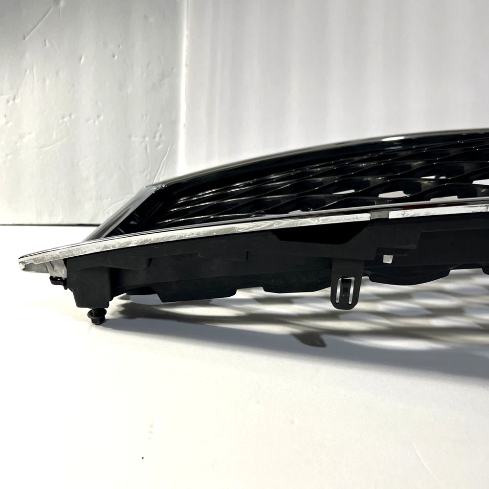 wholesale car grill for Infiniti 2015 2016 2017 Qx80 Grille Chrome With Camera Hole OEM 62310 5za0a